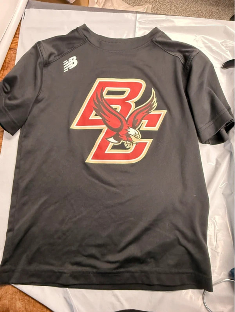 New Balance Boston College Eagles NB DRY Tech Shirt Mens Small Black